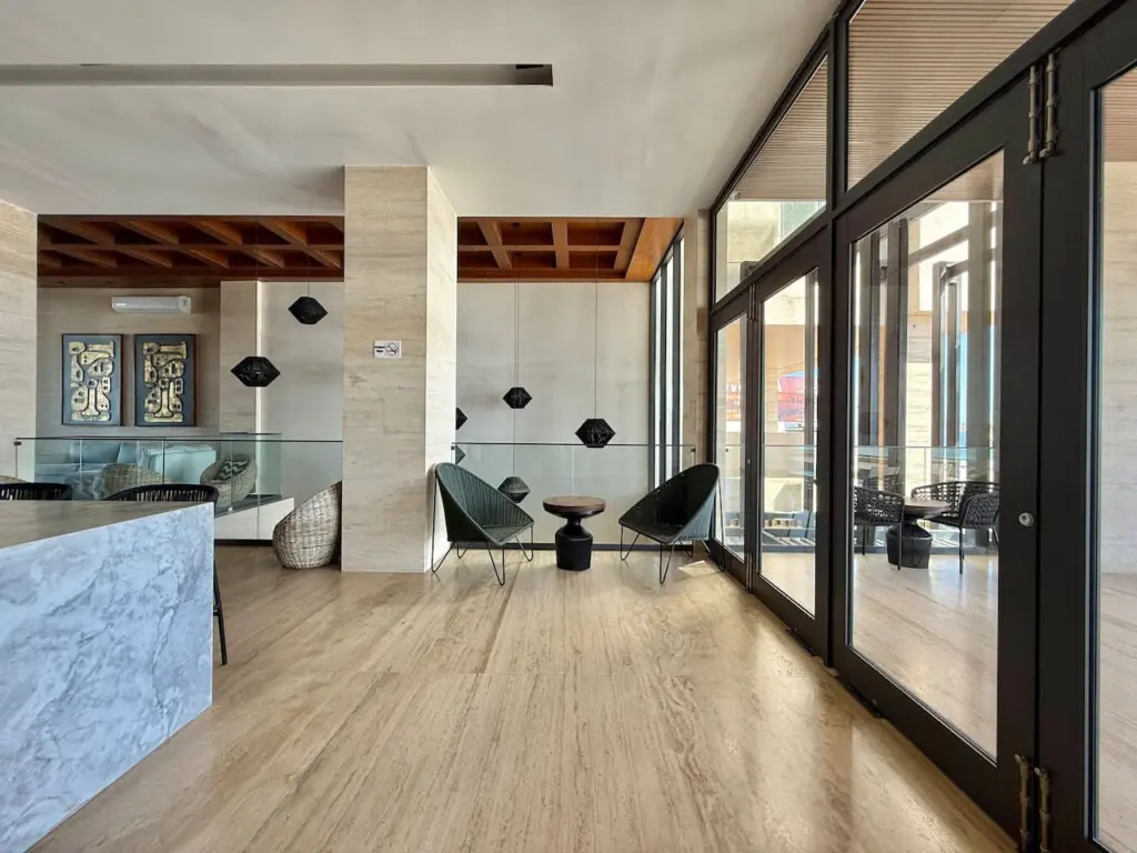 36943 411995 1pfSZcnxmvpCtGqnbLaTXJcvz bmZ5K5E3Mxms 4rng 6870696bd2f2e.jpg